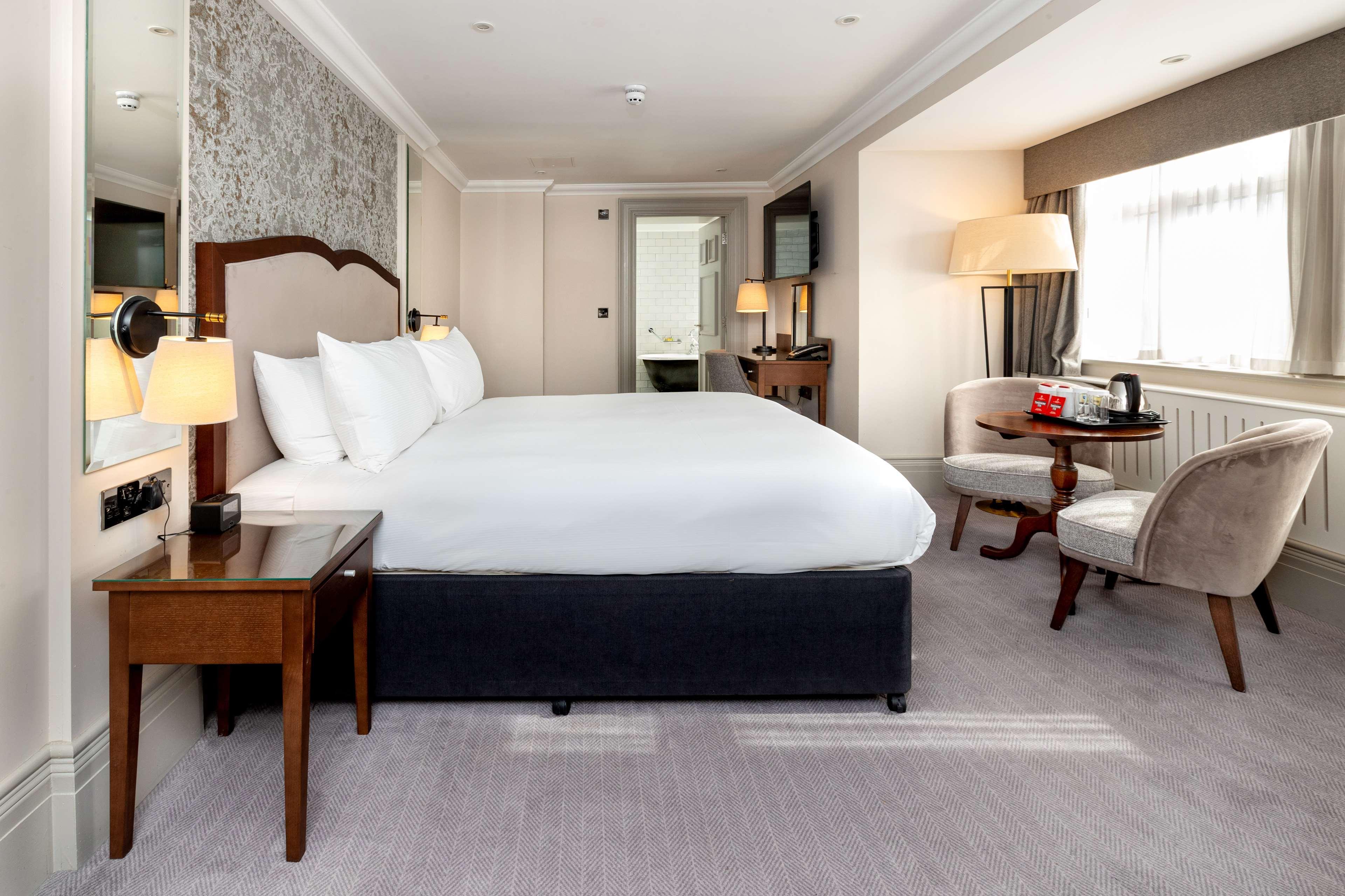 Doubletree By Hilton Harrogate Majestic Hotel & Spa エクステリア 写真