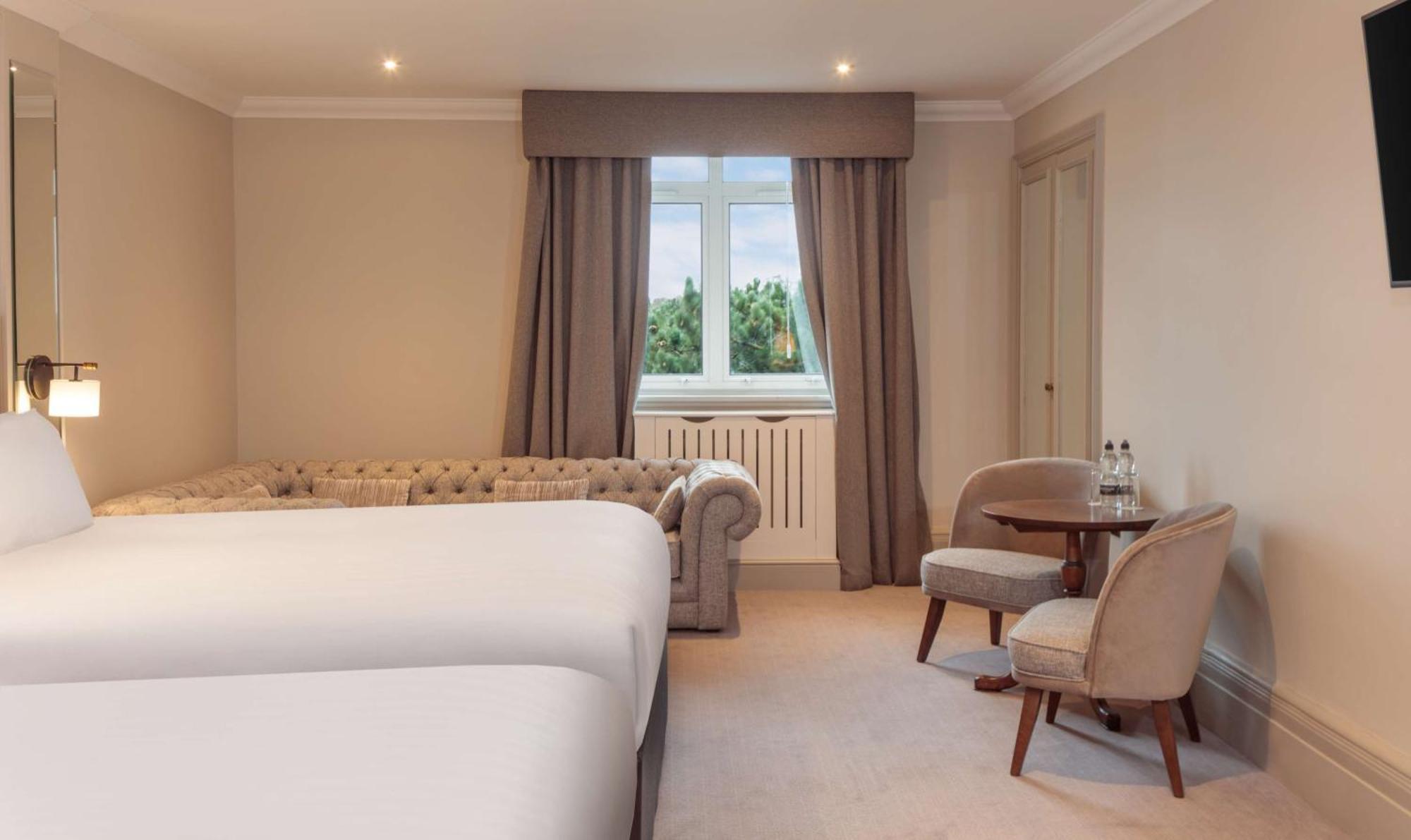 Doubletree By Hilton Harrogate Majestic Hotel & Spa エクステリア 写真