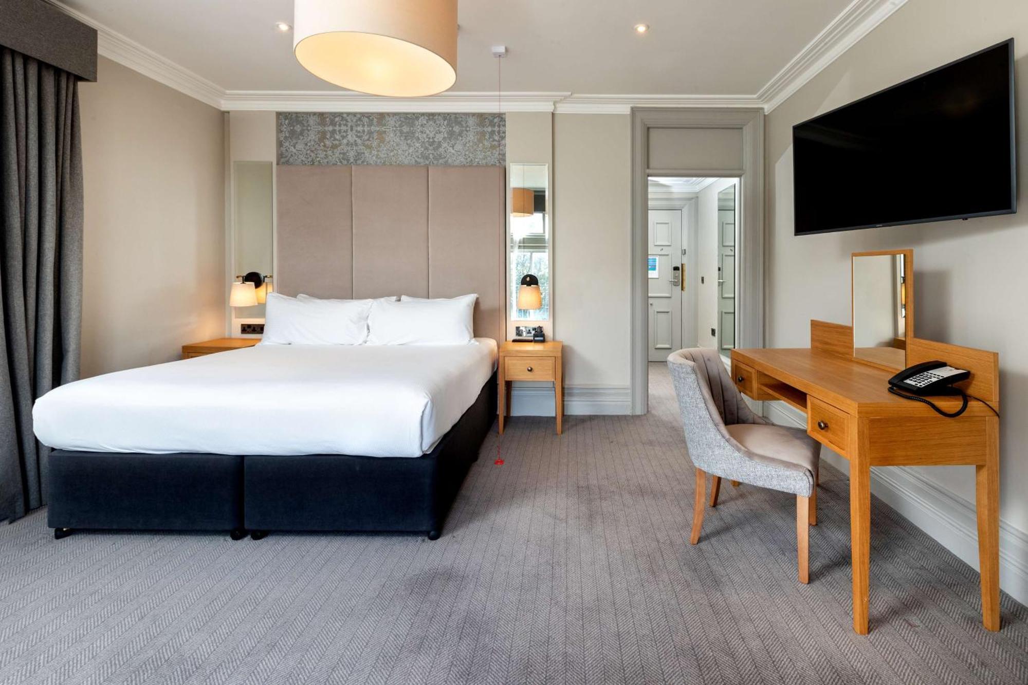 Doubletree By Hilton Harrogate Majestic Hotel & Spa エクステリア 写真