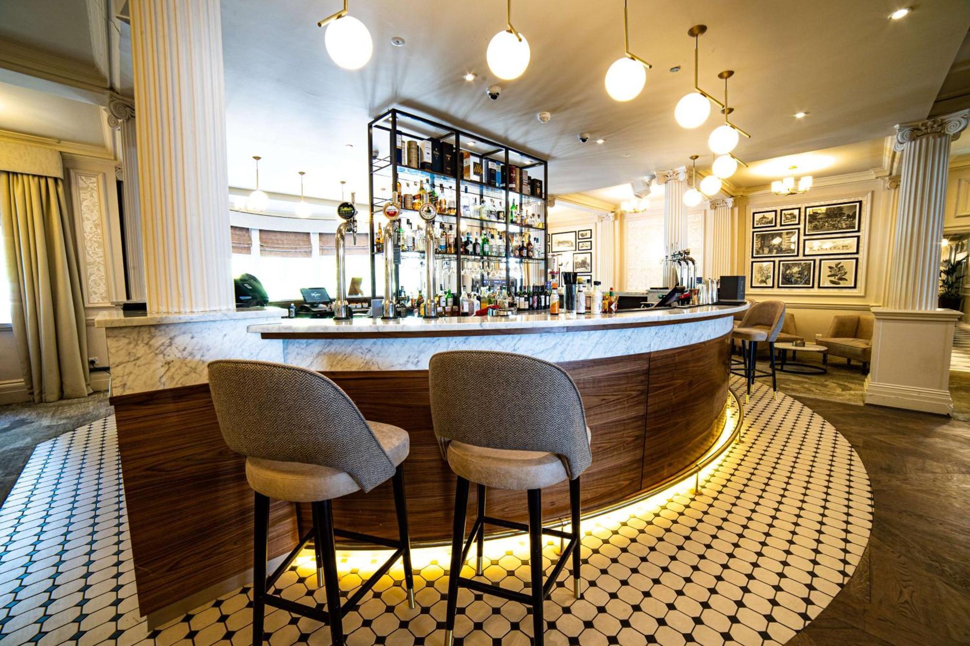 Doubletree By Hilton Harrogate Majestic Hotel & Spa エクステリア 写真