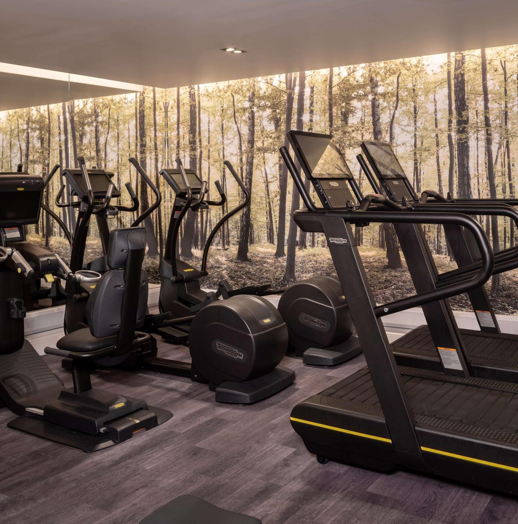 Doubletree By Hilton Harrogate Majestic Hotel & Spa エクステリア 写真